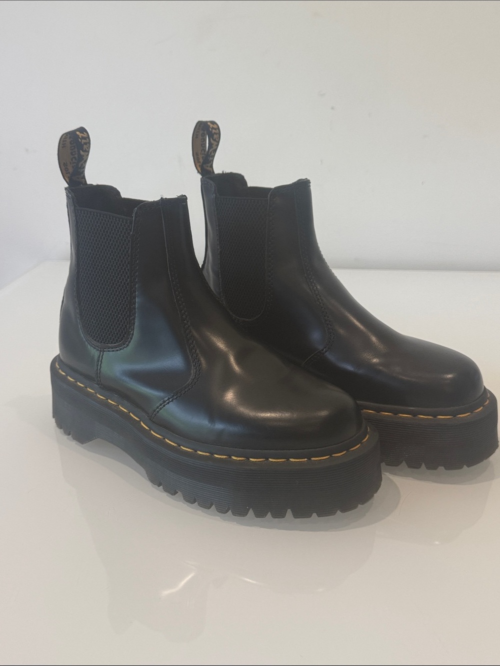 Dr. Martens 2976 Quad Chelsea Boots Black Size 7 (EU 38) - Picture 6 of 16